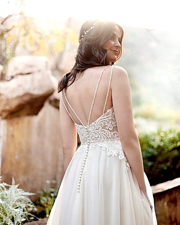 BE546 by Ella Rosa at Kenneth Winston - Image 3