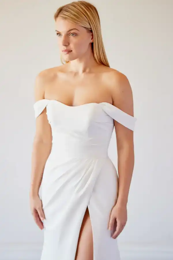 BE639 by Ella Rosa at Kenneth Winston - Image 4