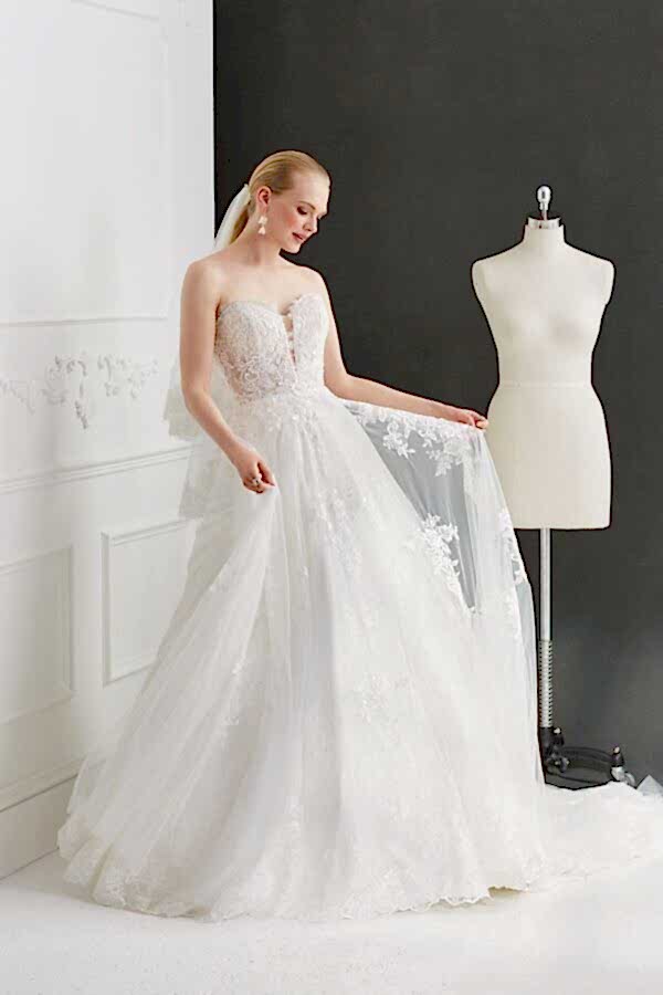 Lillibeth by Ellis Bridals