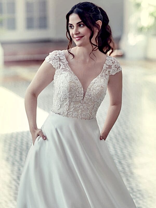 BE578 by Ella Rosa at Kenneth Winston - Image 2