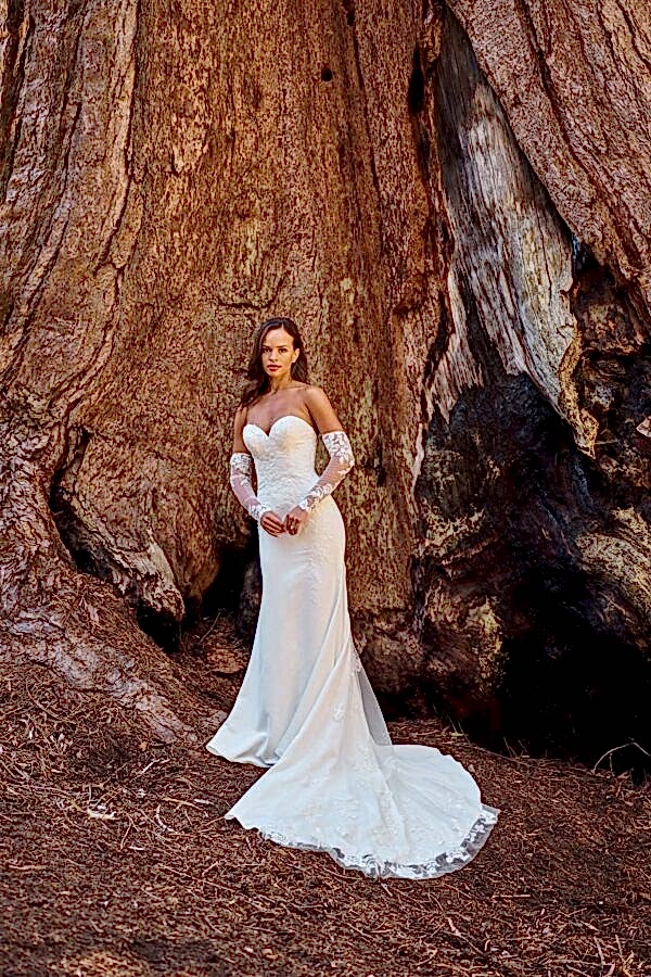 BE663 by Ella Rosa at Kenneth Winston