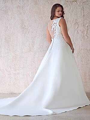 Paxton by Maggie Sottero *Lace Detail*